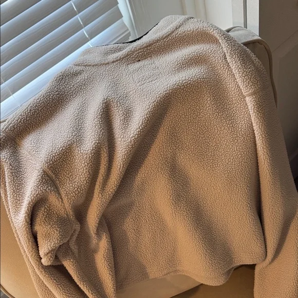 Women's Columbia Helvetia II Cropped 1/4 Snap Fleece Pullover - Picture 6 of 6